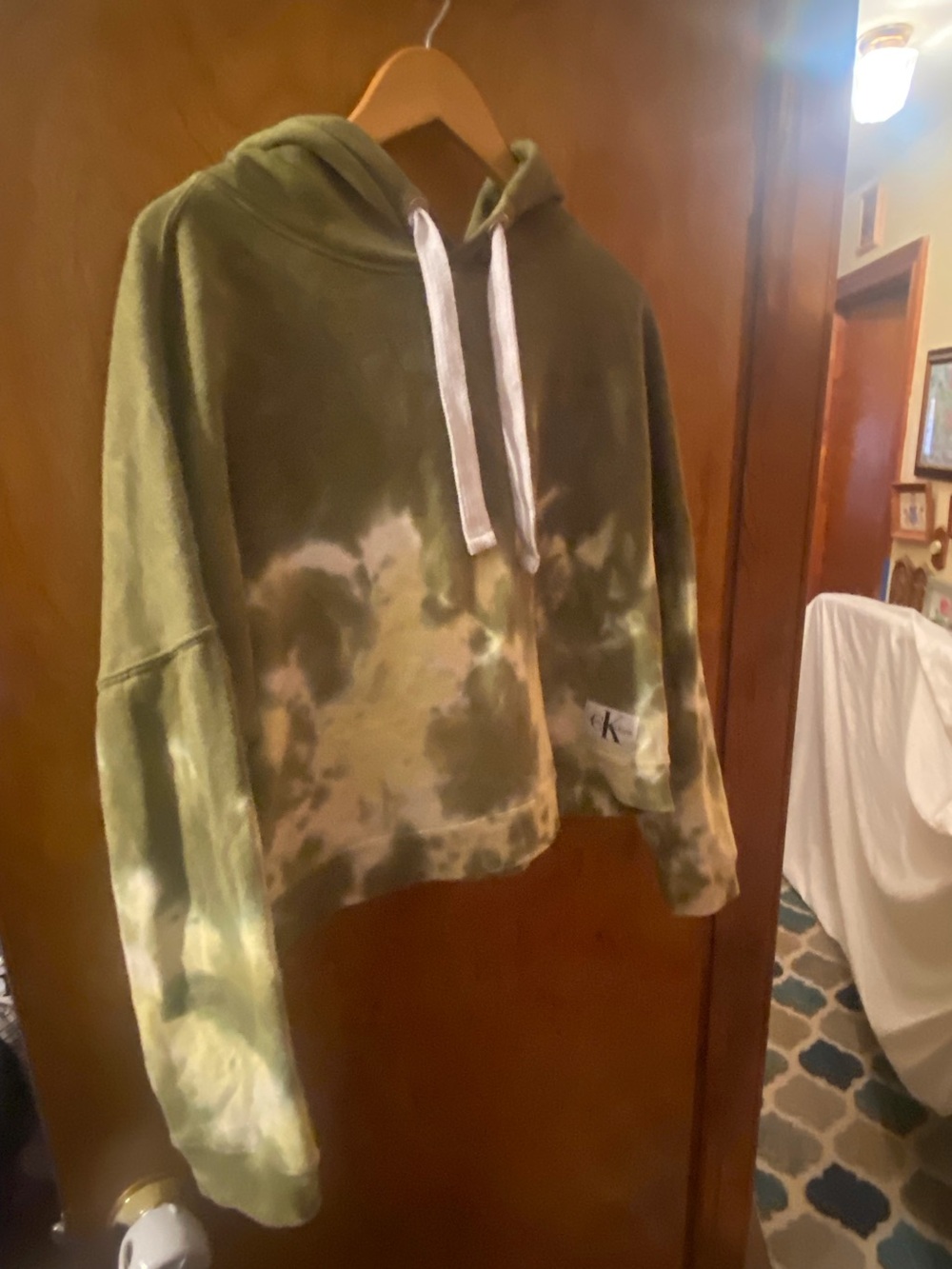 Calvin Klein Jeans Olive & Cream Tie-Dye Oversized Hoodie a size 1X
